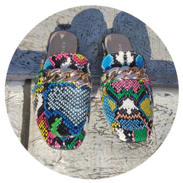 SQUARE TOE CHAIN MULE SLIDES