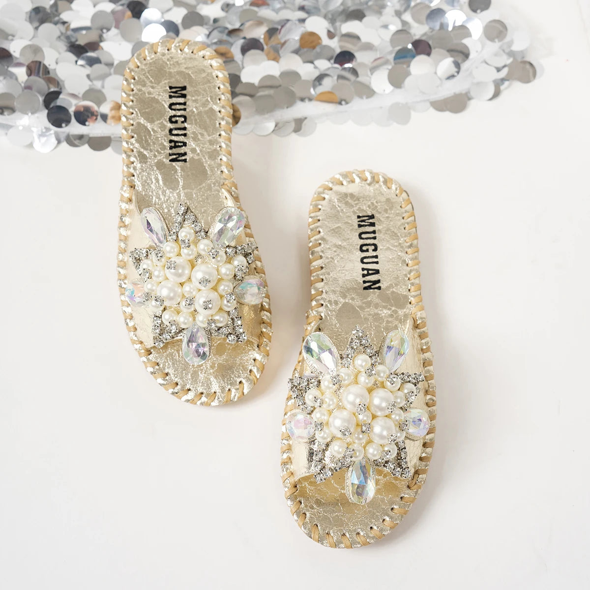 CRYSTAL PEARL FLOWER LUX SANDALS