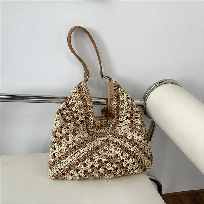 WOVEN SHOULDER BAG