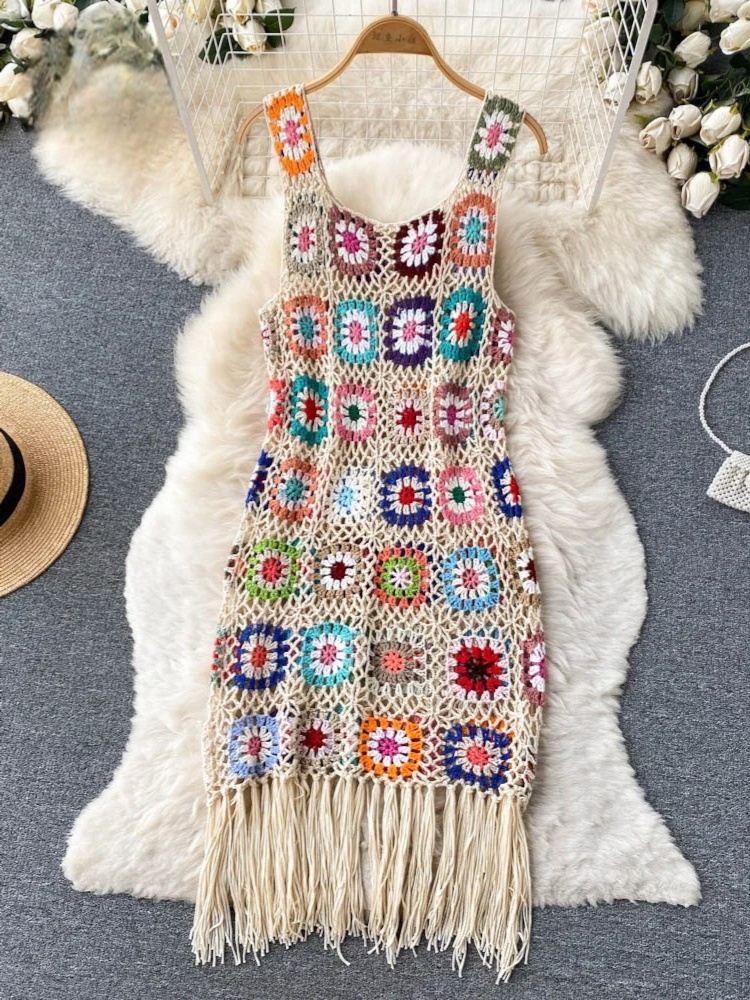 HOLOW OUT SUMMER DRESS