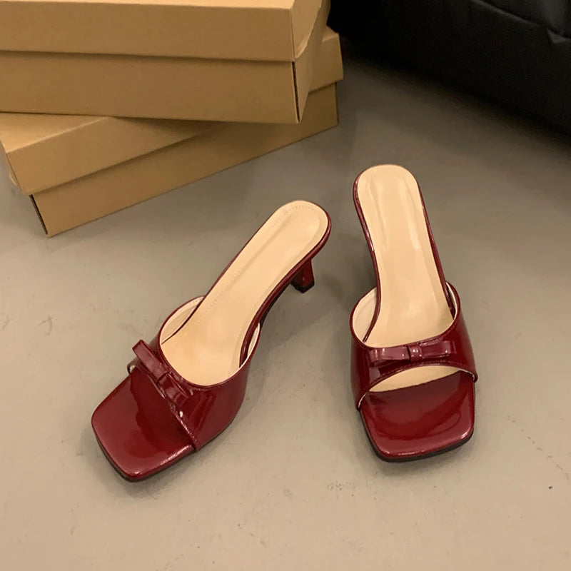 BOW KNOT SQUARE TOE MUEL HEEL
