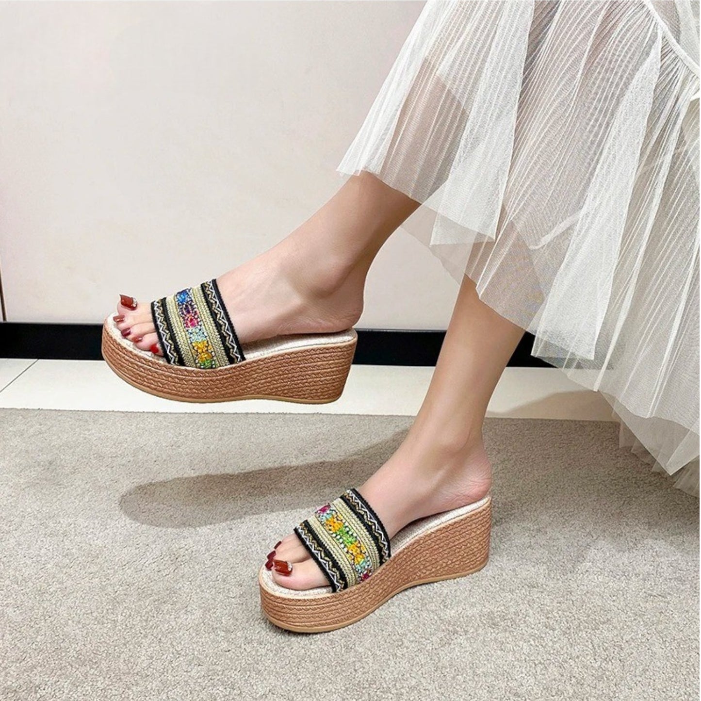 STRIPED WEDGE HEEL SANDALS