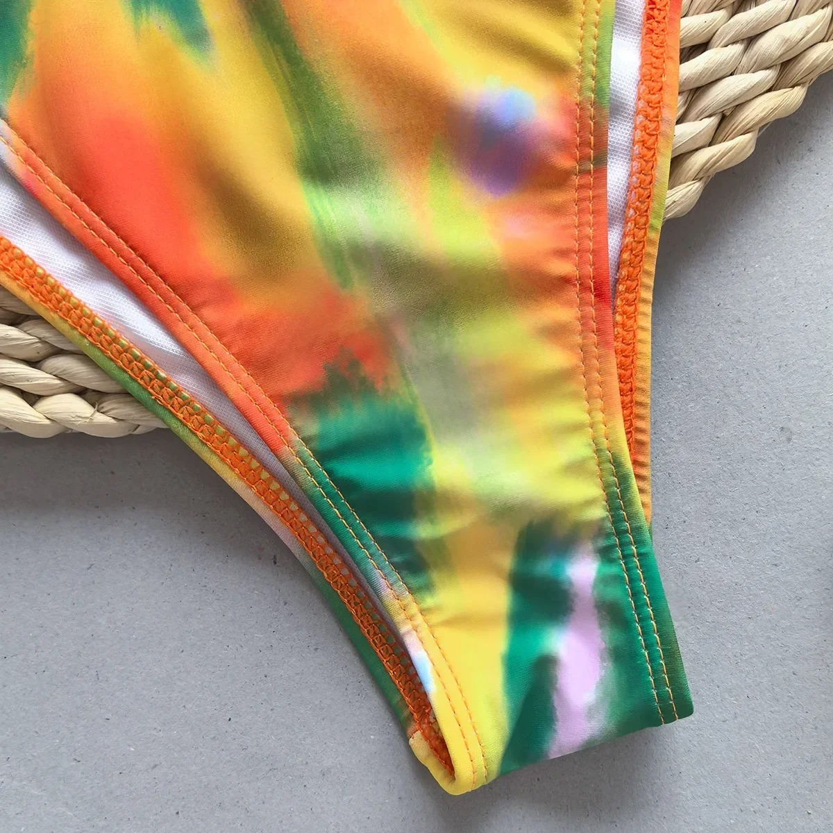 STRAPPY KNOT BIKINI
