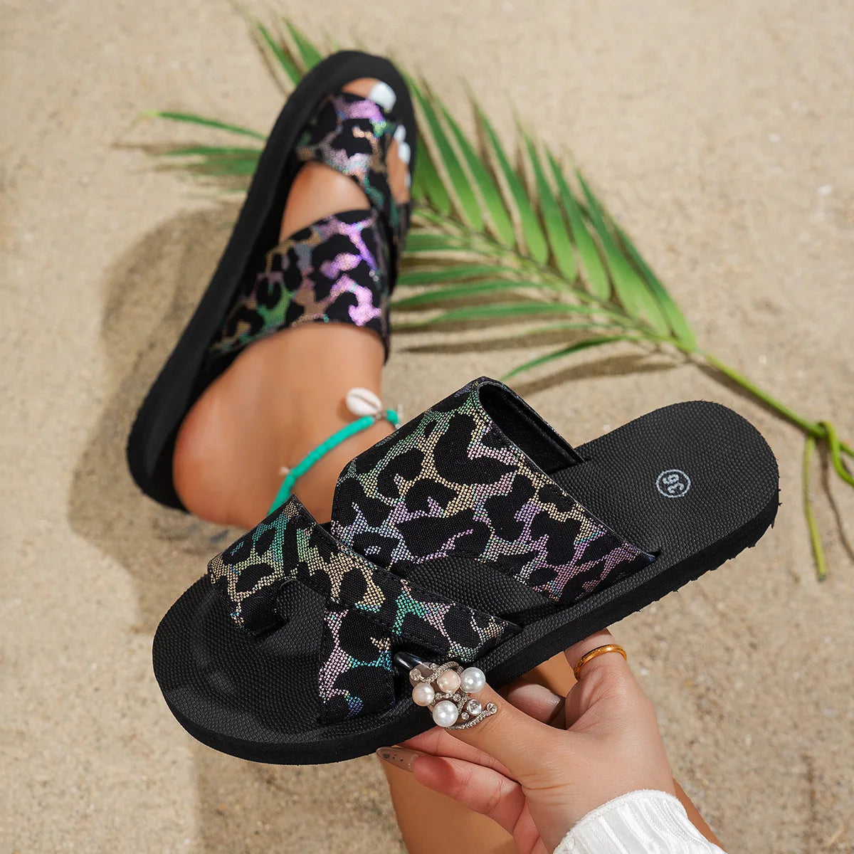 OPEN TOE BEACH SANDALS