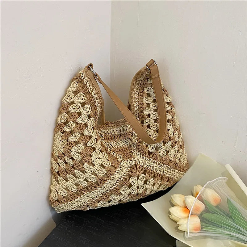 WOVEN SHOULDER BAG