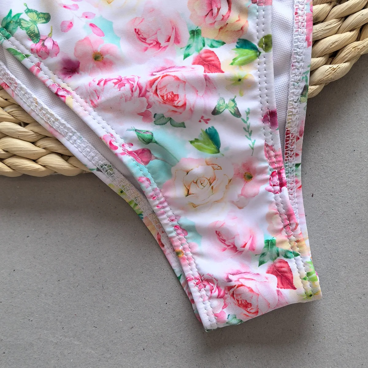 STRAPPY KNOT BIKINI