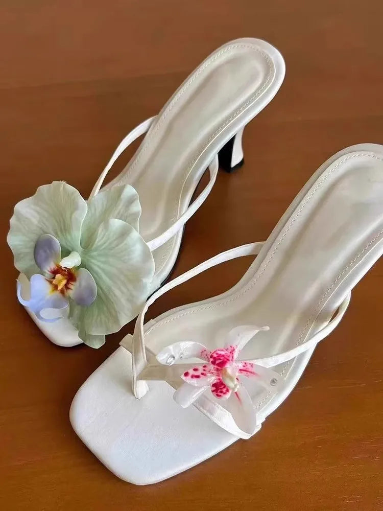 FLORAL SQUARE TOE HEEL