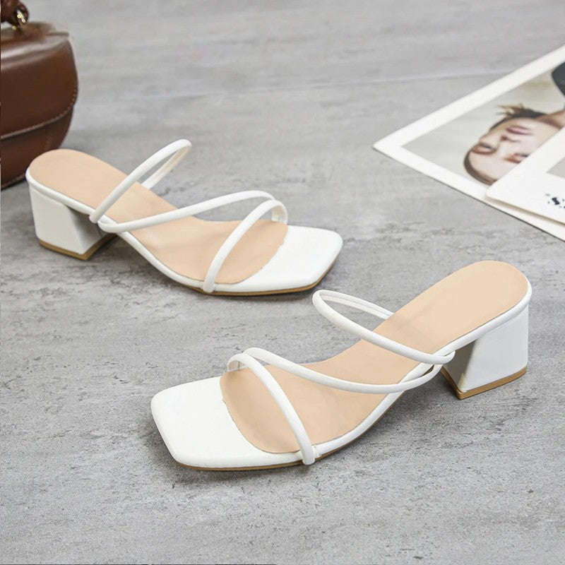 SQUARE TOE STRAP LOW HEEL