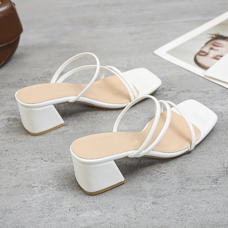 SQUARE TOE STRAP LOW HEEL