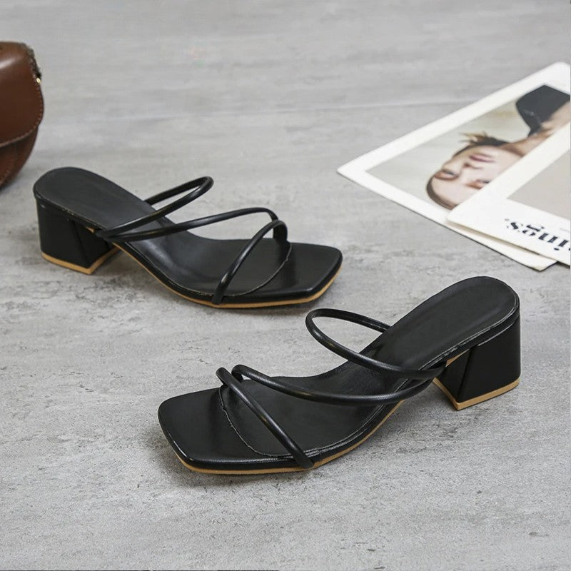SQUARE TOE STRAP LOW HEEL