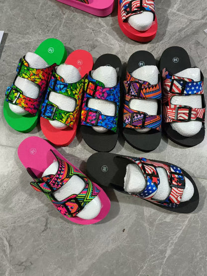 BUCKLE BEACH SANDALS