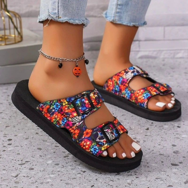 BUCKLE BEACH SANDALS