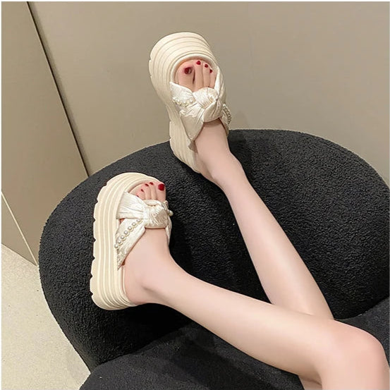 BOLD SOLE PEARL SANDALS