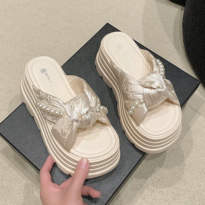 BOLD SOLE PEARL SANDALS