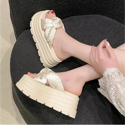 BOLD SOLE PEARL SANDALS