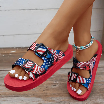 BUCKLE BEACH SANDALS
