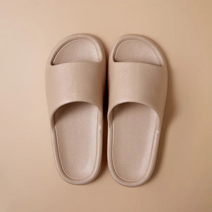 LIGHTWEIGHT EVA SLIPPERS