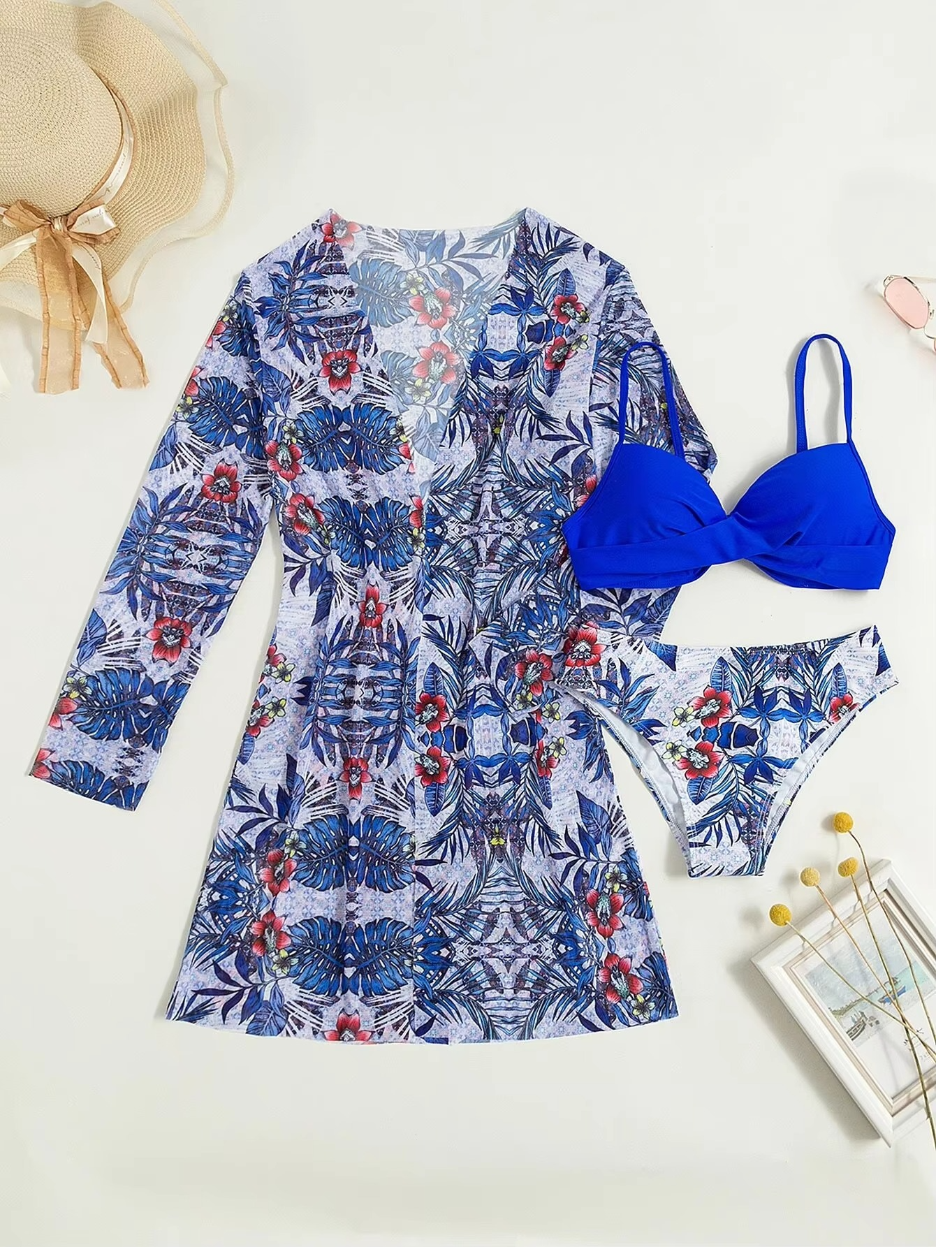 3-PIECE BIKINI WITH COVERUP