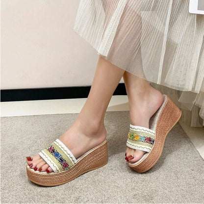 STRIPED WEDGE HEEL SANDALS