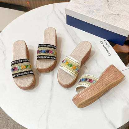 STRIPED WEDGE HEEL SANDALS