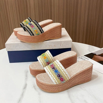 STRIPED WEDGE HEEL SANDALS