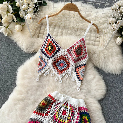 2 PIECE HOLLOW OUT SET