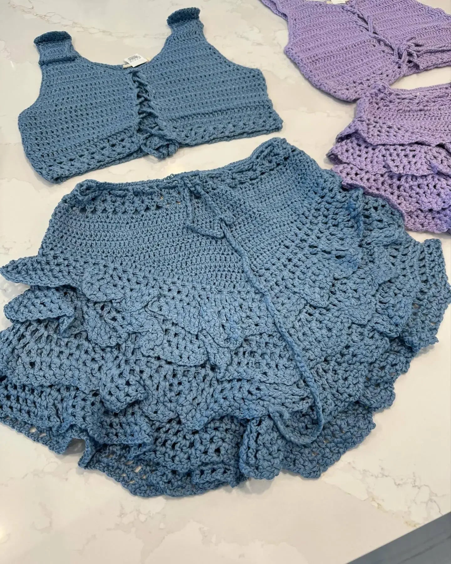 KNIT TOP WITH SHORT SET