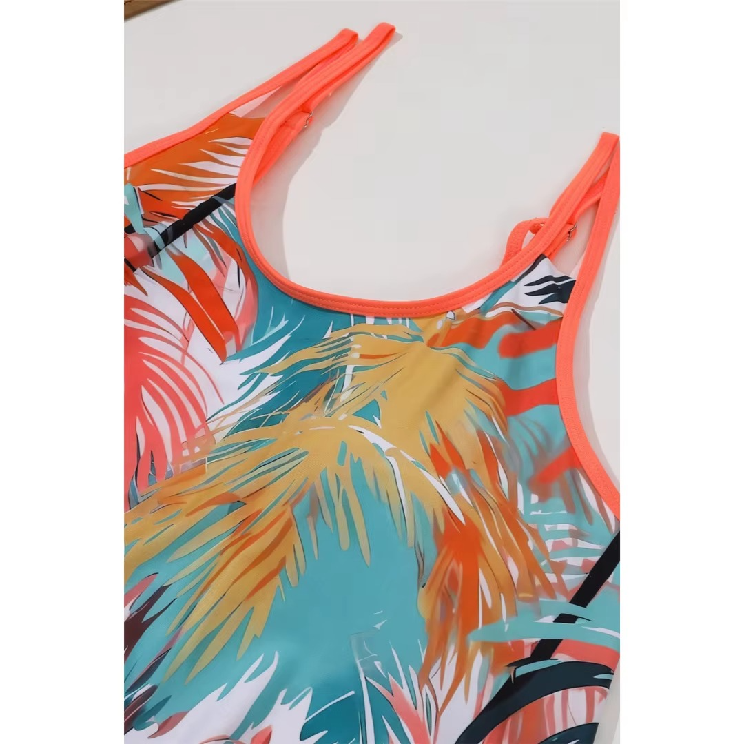PLUS SIZE BEACHWEAR