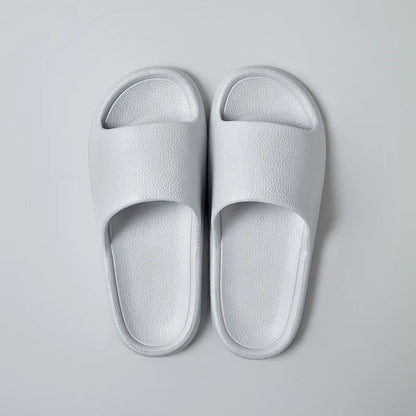 LIGHTWEIGHT EVA SLIPPERS