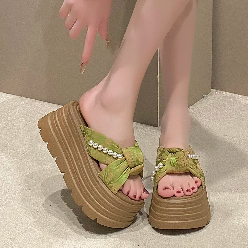 BOLD SOLE PEARL SANDALS