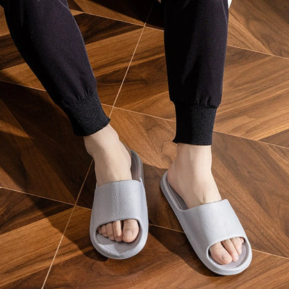 LIGHTWEIGHT EVA SLIPPERS