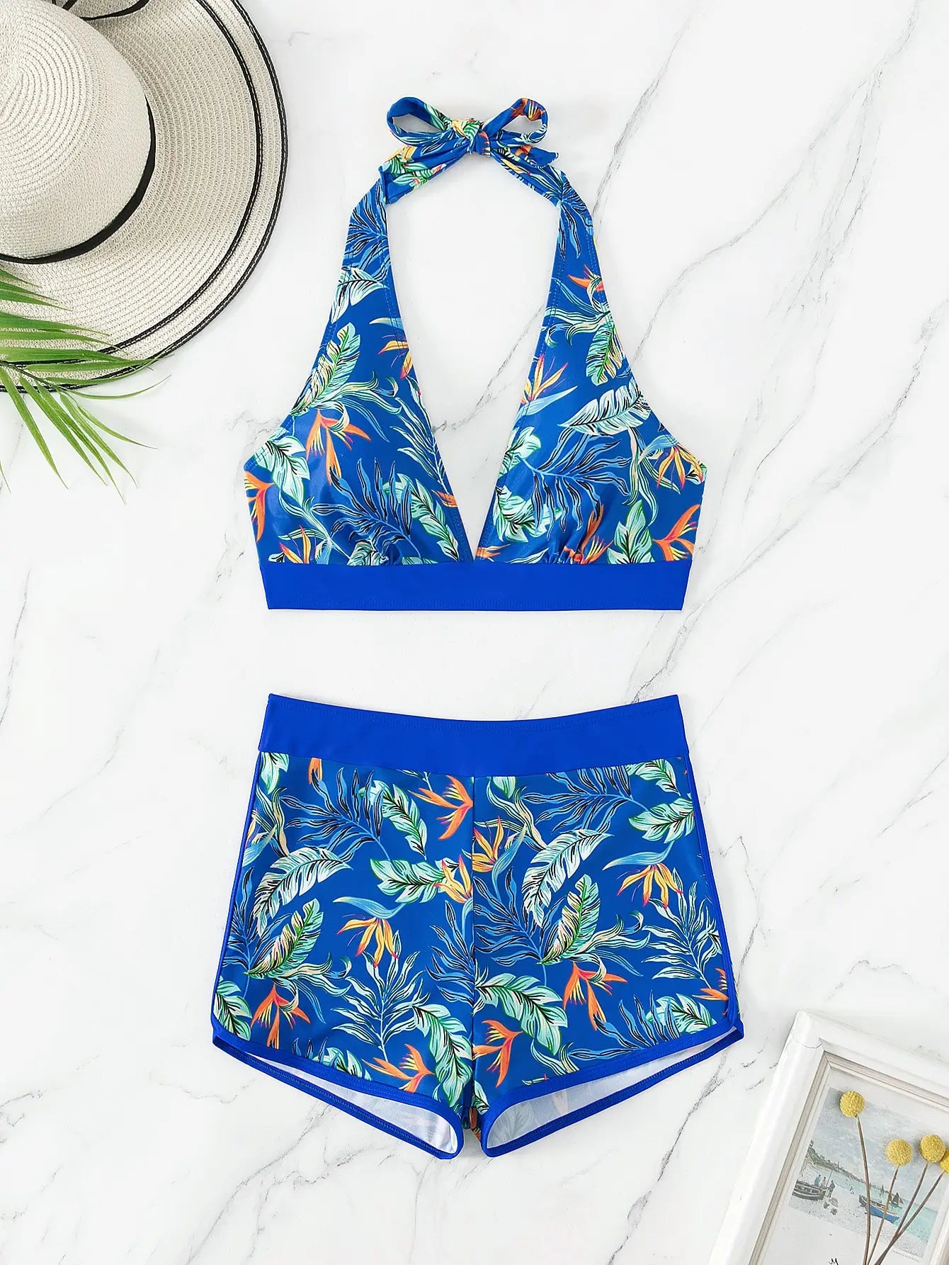 HALTER TOP BEACHWEAR