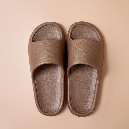 LIGHTWEIGHT EVA SLIPPERS