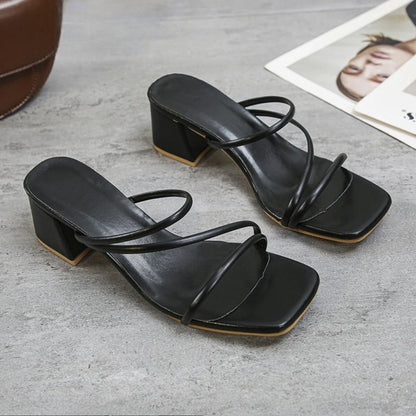 SQUARE TOE STRAP LOW HEEL